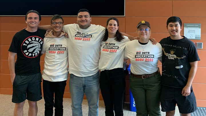 group of students from 2022 hackathon